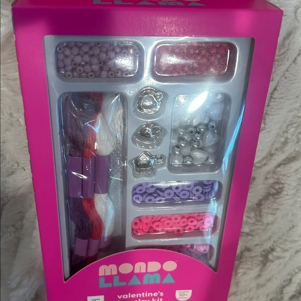 Jewelry Kit friendship charm bracelet pink/purple/silver bundle of 4 new in box